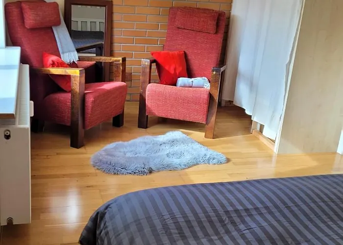 Peresobralik Korter Kesklinnas * Kuressaare